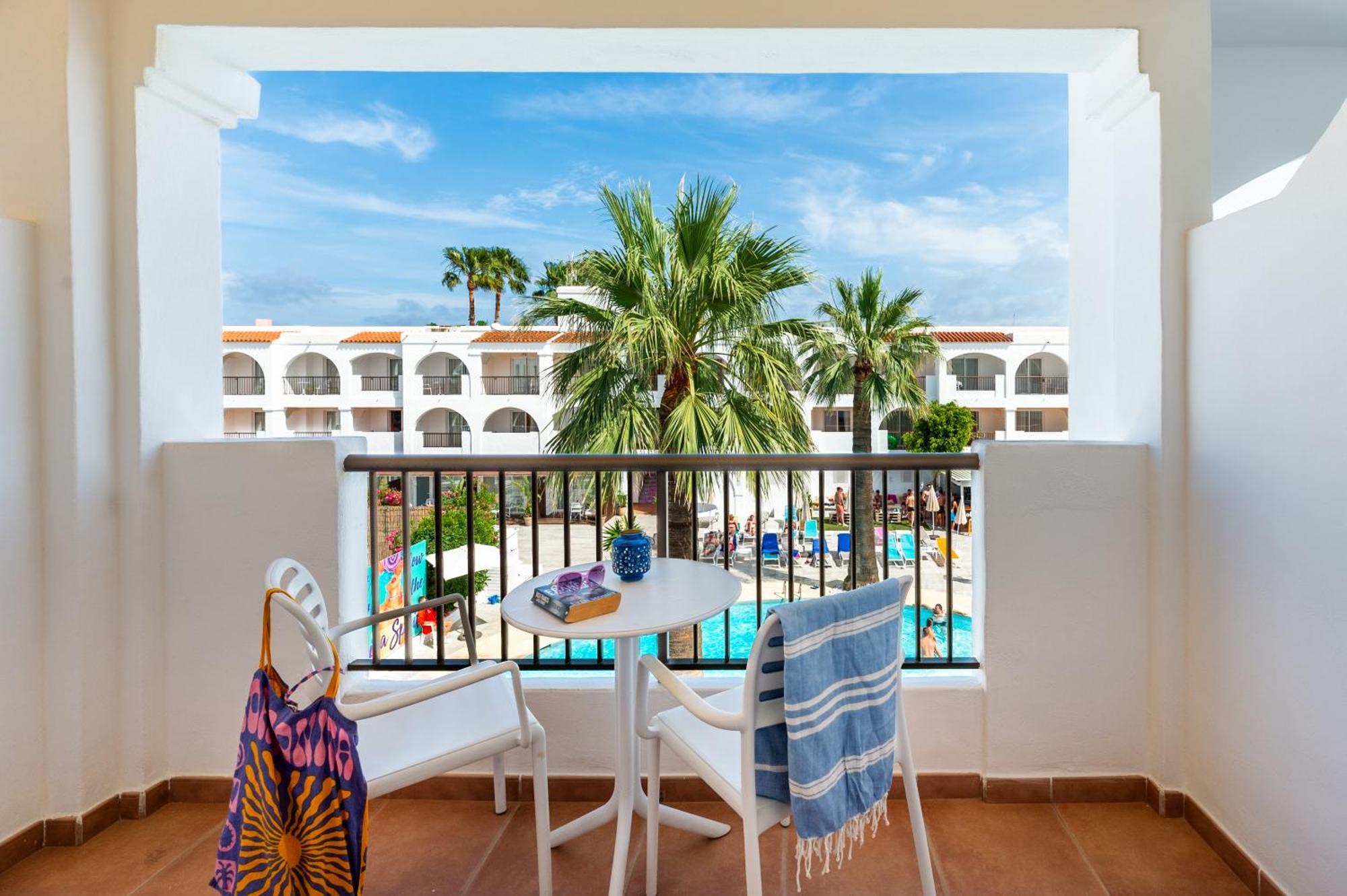 Hotel Vibra Bossa Flow - Adults Only Playa d'en Bossa Exteriér fotografie
